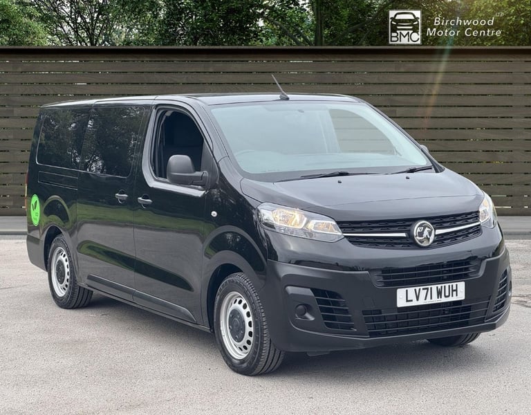 image for 2021 Vauxhall Vivaro Life 50kWh Edition MPV 5dr Electric Auto LWB (9 Seat, 7.4kW Charger) (136 ps...