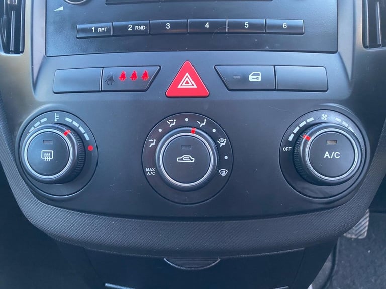 2008 Kia Ceed 1.6 GS 5dr HATCHBACK PETROL Manual