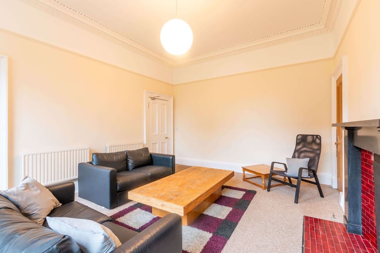 Beautiful, 4 bedroom, 5 person, 1st floor, HMO flat in Newington – available NOW 