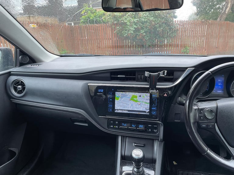 Toyota, AURIS, Estate, 2015, Manual, 1197 (cc), 5 doors