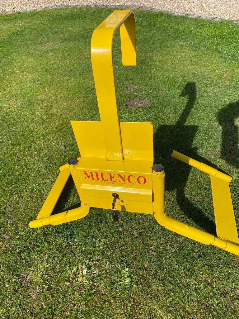 Milenco wheel clamp