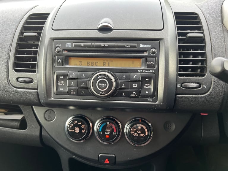 2008 Nissan Note 1.6 Tekna 5dr Auto MPV Petrol Automatic