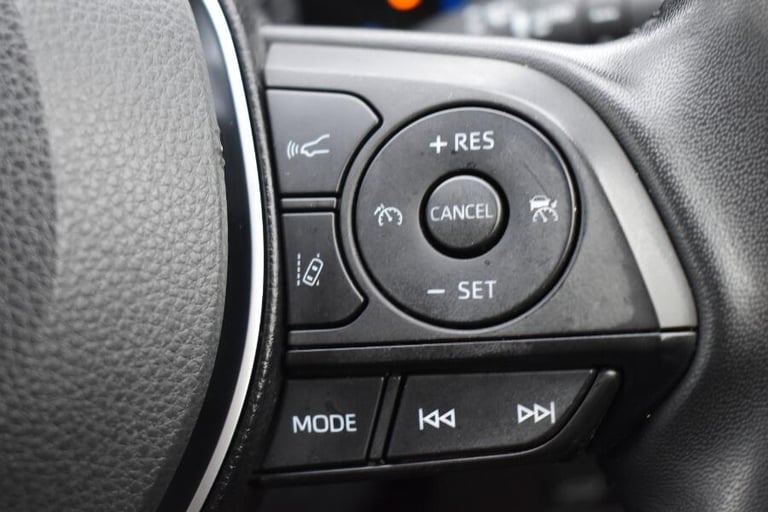 2022 Toyota RAV4 2.5 Vvt Hybrid Gpf Design Suv 5dr Petrol CVT Euro 6 (s/s) (218 Ps) ESTATE Petrol...