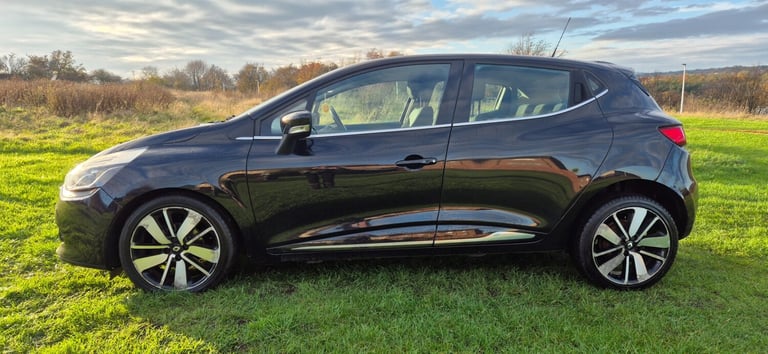 2014 Renault Clio 1.5 dCi 90 Dynamique S MediaNav Energy 5dr HATCHBACK Diesel Manual