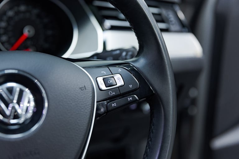 2016 Volkswagen Passat GT TDI BLUEMOTION TECHNOLOGY Saloon Diesel Manual