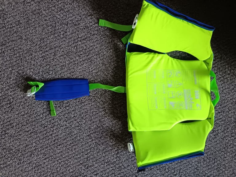 5 x Zeraty Children's life vests