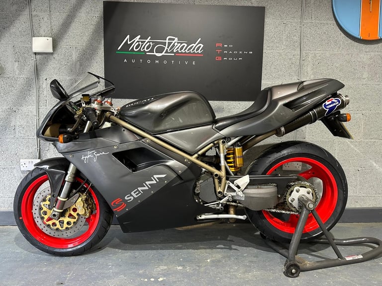 Ducati 916 Senna 1