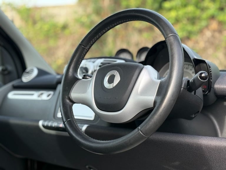 2012 smart fortwo Passion mhd 2dr Softouch Auto [2010] COUPE PETROL Automatic