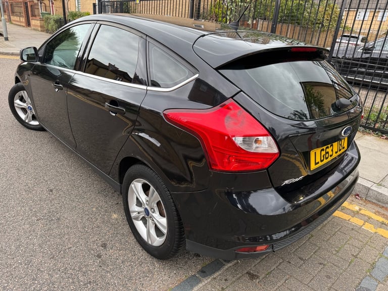 2014 Ford Focus 1.0 EcoBoost Zetec 5dr HATCHBACK Petrol Manual