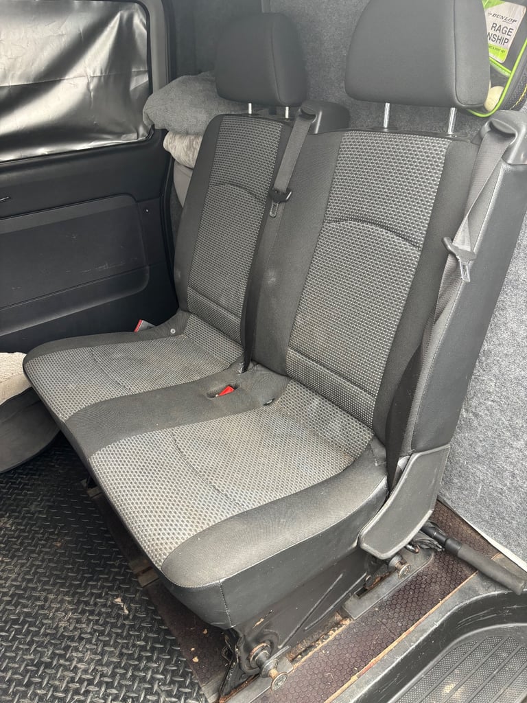 Mercedes Vito back seats