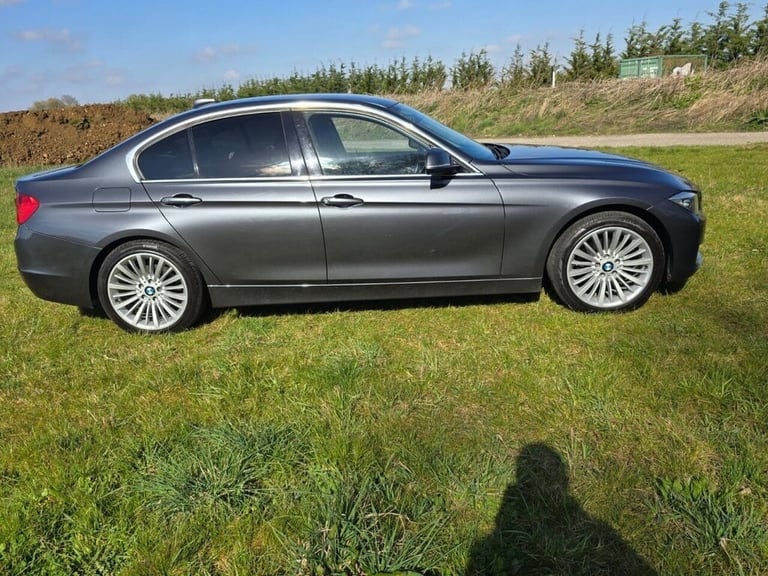 2012 BMW 3 Series 2.0 320d Luxury Saloon 4dr Diesel Manual Euro 5 (s/s) (184 ps) Saloon Diesel Ma...