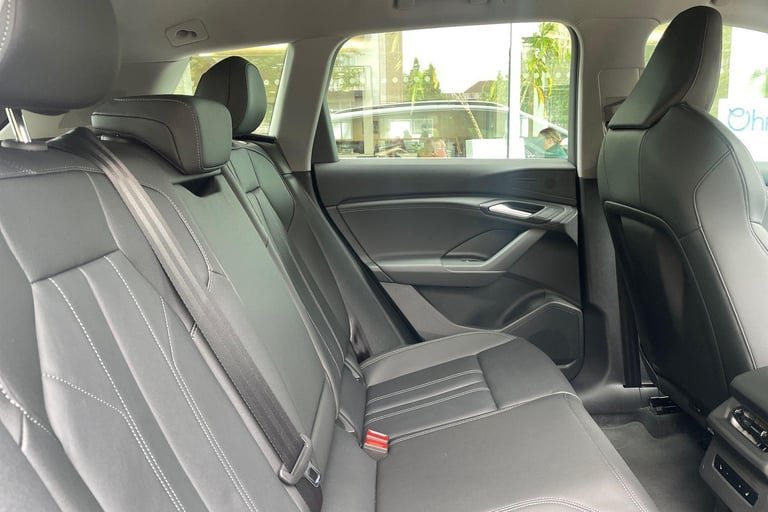 2025 Audi Q6 e-tron 100kWh Performance Sport SUV 5dr Electric Auto (306 ps) ESTATE Electric Autom...