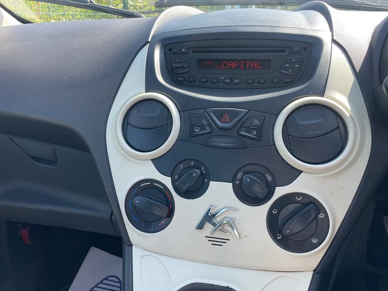 FORD KA 1.2 STUDIO CONNECT S/S 64 REG BLACK 3 DOOR MOT APRIL 15TH 2026 TAX £35 LOW INSURANCE 50+MPG
