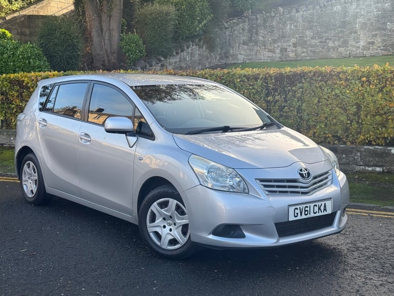 image for 2011 Toyota Verso 1.6, 1 Year MOT, 7 Seater, LEZ Compliant, 126k Miles, Manual