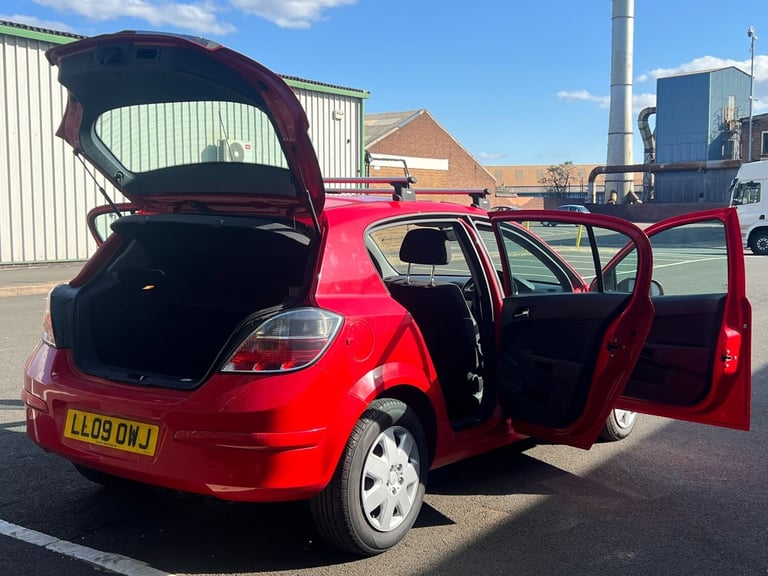 2009 Vauxhall Astra 1.7 CDTi 16V ecoFLEX Life [110] 5dr [AC] HATCHBACK Diesel Manual