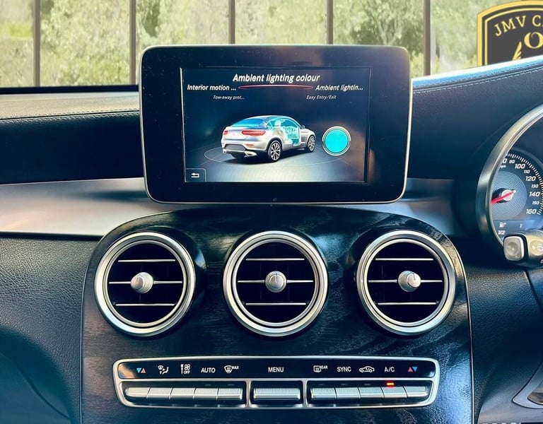  Mercedes-Benz GLC 2.1 GLC250d AMG Line (Premium Plus) Coupe 5dr Diesel G-Tronic 4MATIC Euro 6 Di...