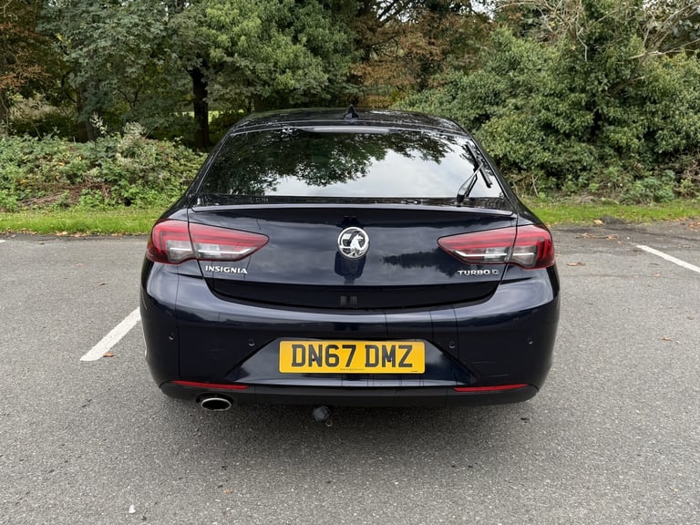 VAUXHALL INSIGNIA 2.0 Turbo D BlueInjection SRi Nav 2017