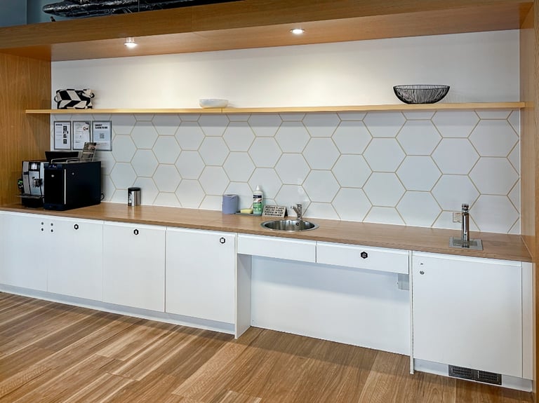 London - W4 5YA, Serviced office to rent at 3 Chiswick Park