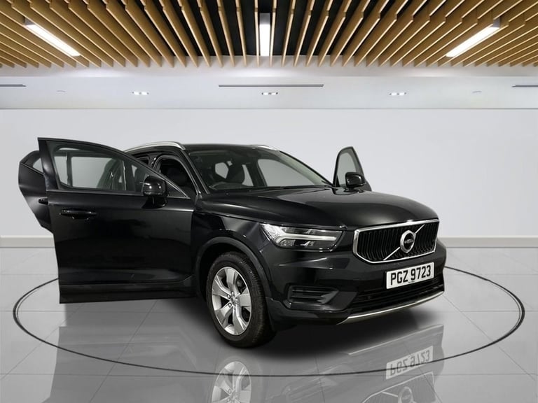 2020 Volvo XC40 2.0 D3 MOMENTUM 5d 148 BHP Estate Diesel Automatic