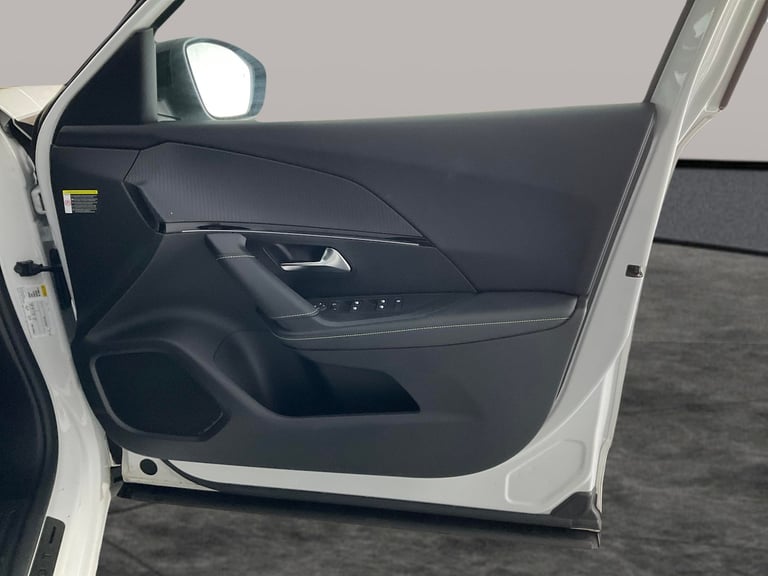 2023 Peugeot E-2008 50kWh GT SUV 5dr Electric Auto (7kW Charger) (136 ps) - LED - REVERSE CAM - S...