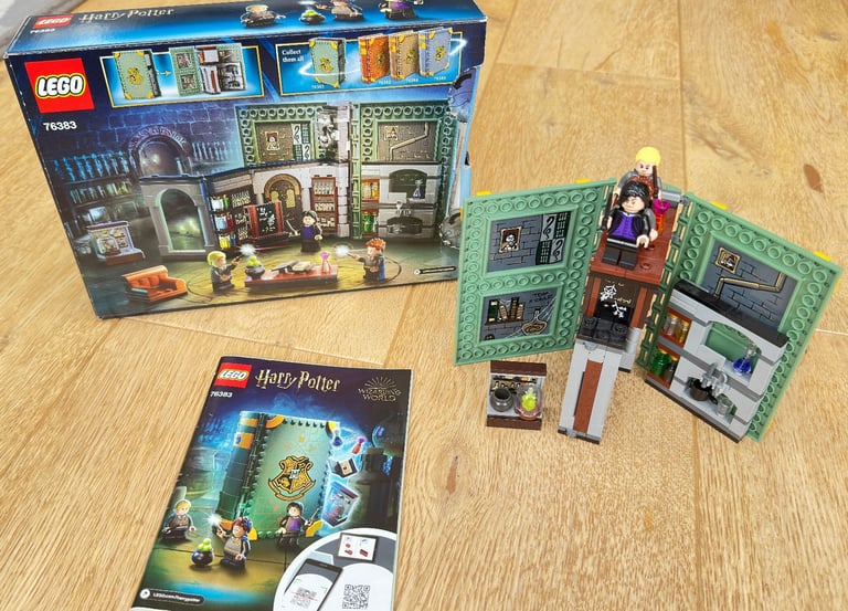 Harry Potter Lego Set - Hogwarts Moments Potions Class - 76383