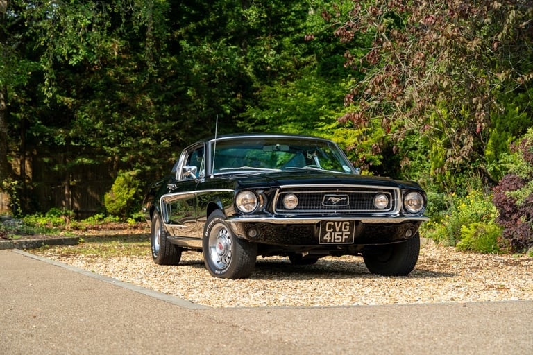 2022 Ford Mustang 390 cu 6.3 litre  V8 GT Fastback  Coupe Petrol Manual
