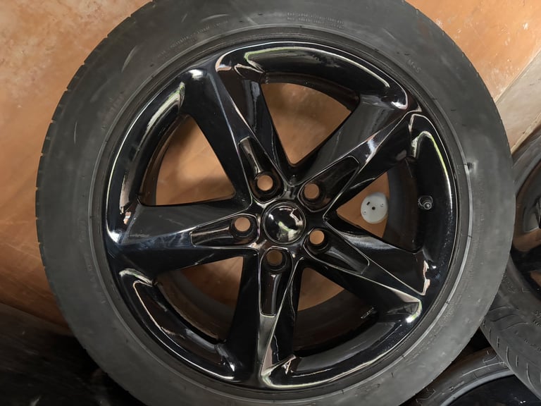 5 x 108 alloy wheels 