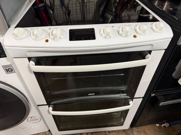 image for ZANUSSI ELECTRIC CERAMIC COOKER 60cm wide