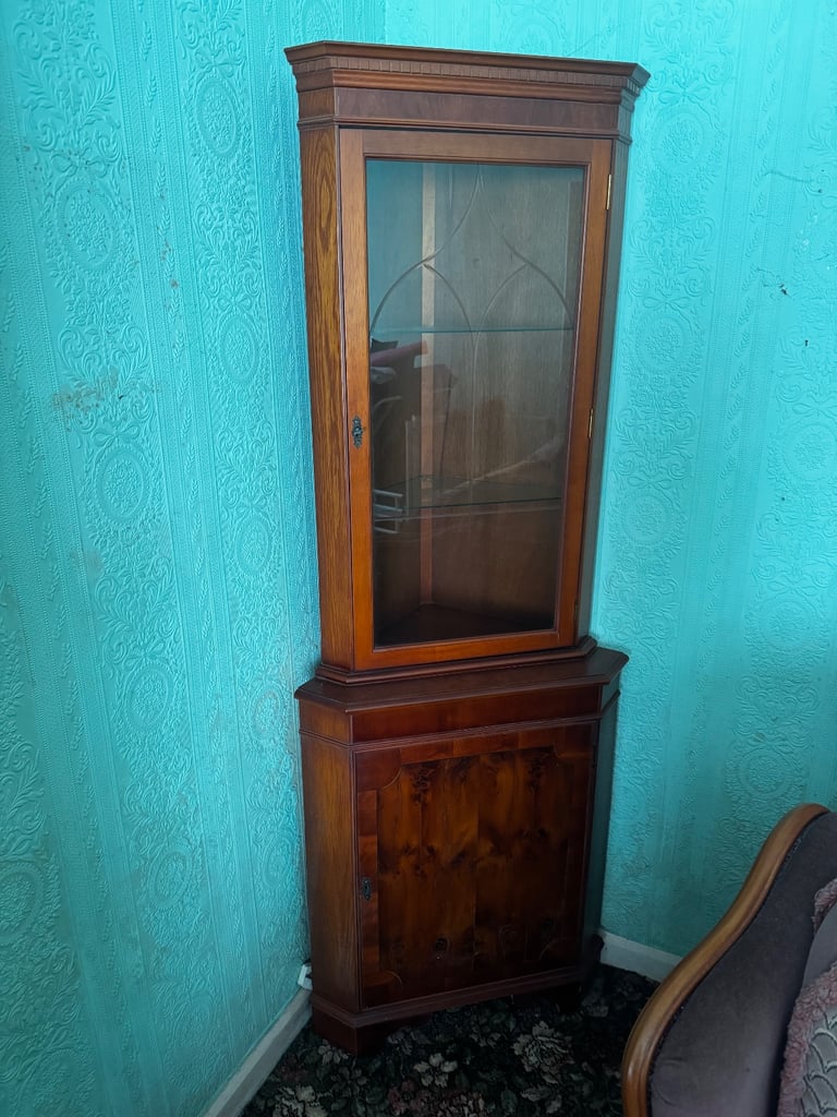 image for FREE corner unit storage x 2