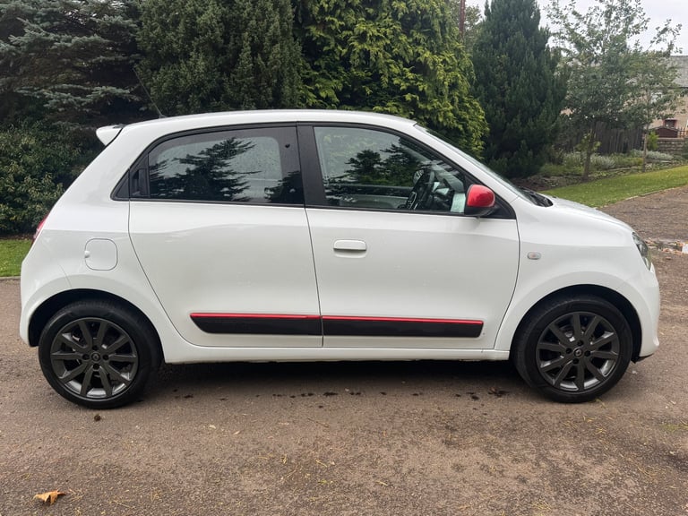 2014 64 RENAULT TWINGO DYNAMIQUE SCE 999cc**ULEZ**LOW MILEAGE**£20TAX**CHEAP TO RUN**