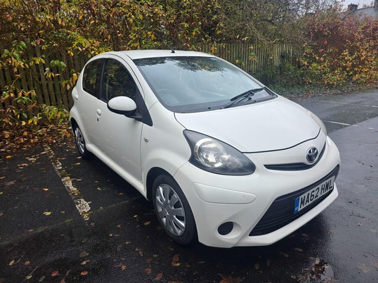 2012 Toyota AYGO 1.0 VVT-i Ice 5dr HATCHBACK PETROL Manual