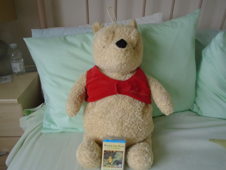 Large 22" Winnie the Pooh soft toy with attached handle and story tape