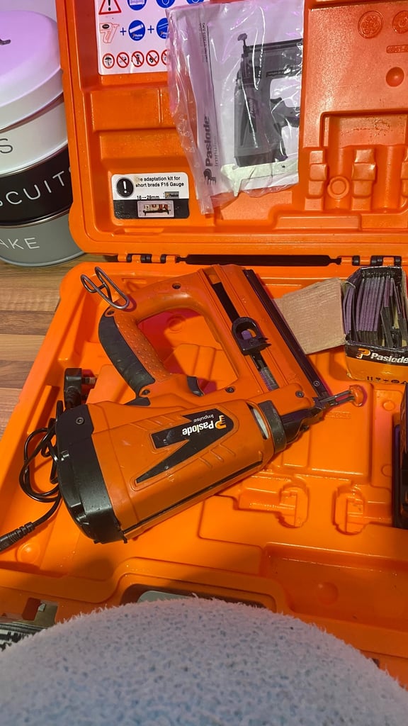 image for Paslode im65 2 nd fix straight nailer