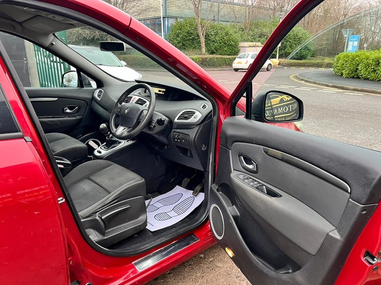 2009 Renault Grand Scenic 1.5 dCi Dynamique 5dr MPV Diesel Manual