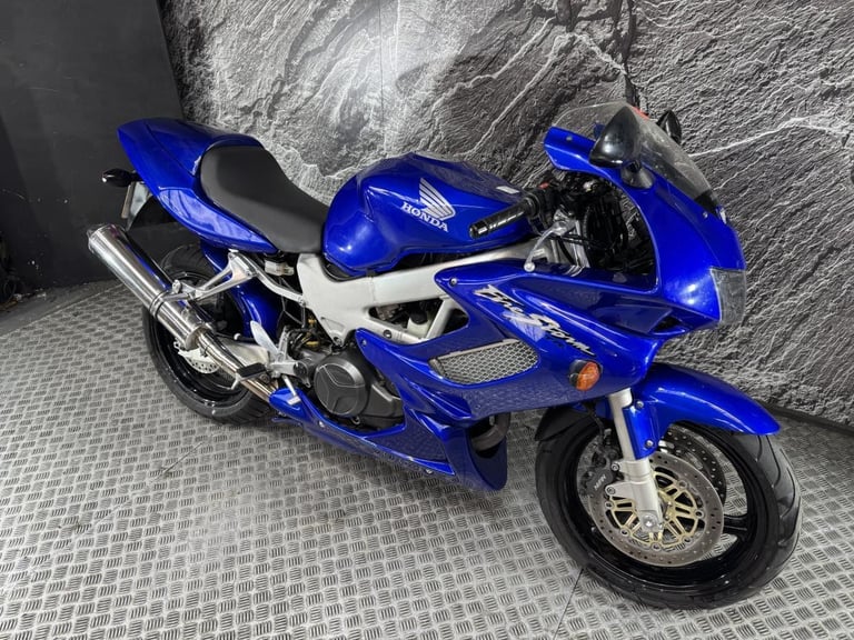 HONDA VTR1000F VTR 1000 F 2003 Firestorm 