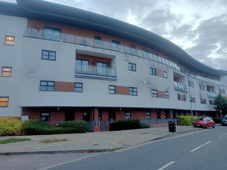 2 bedroom furnished flat - Manchester M14 7SH Moss Side Fallowfield Rusholme Hulme Near University