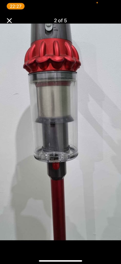 Dyson V10 used with charger,wall bracket &tools 