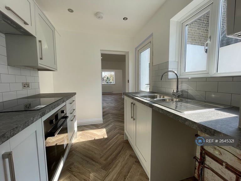 3 bedroom house in Upper Brents, Faversham, ME13 (3 bed) (#2645321)