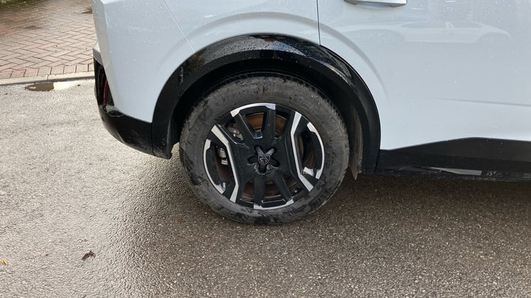 2025 Peugeot 3008 73kWh GT SUV 5dr Electric Auto (210 ps) SUV Electric Automatic