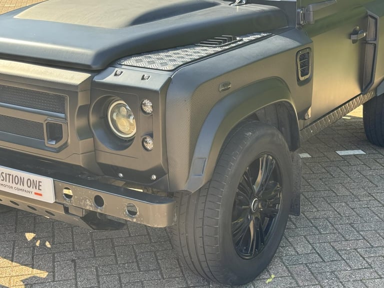 2010 Land Rover Defender 90 2.4 TDCi Hard Top SUV 3dr Diesel Manual 4WD SWB Euro 4 (122 bhp) SUV ...