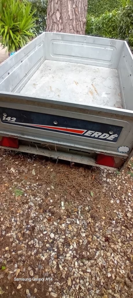 Car trailer 