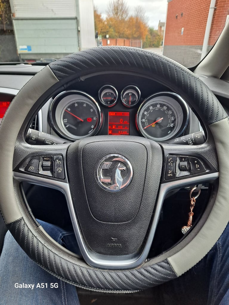 Vauxhall, ASTRA, Estate, 2014, Manual, 1598 (cc), 5 doors