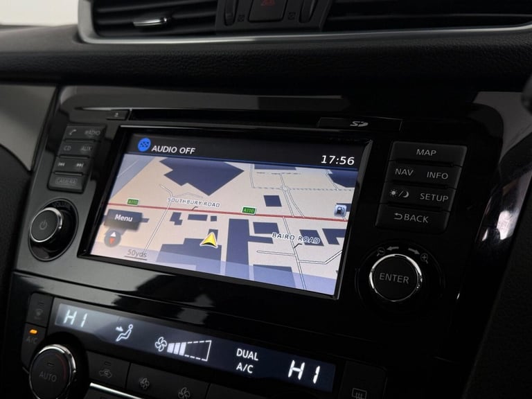 2018 Nissan Qashqai 1.6 DIG-T N-Connecta Euro 6 (s/s) 5dr HATCHBACK Petrol Manual