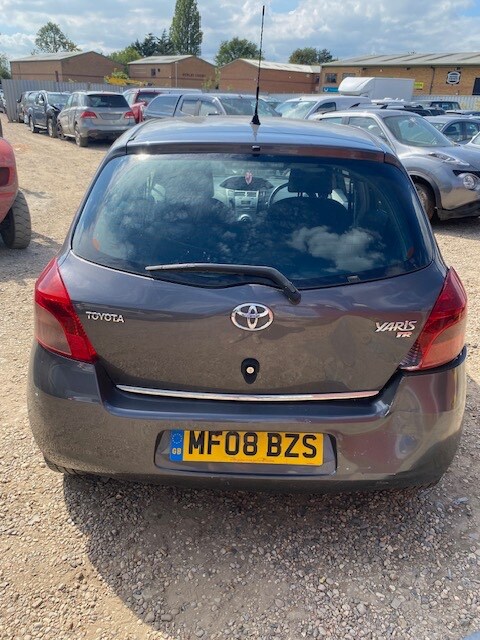 2008 Toyota Yaris 1.3 VVT-i TR 5dr DAMAGED REPAIRABLE SALVAGE HATCHBACK Petrol Manual - Image 4