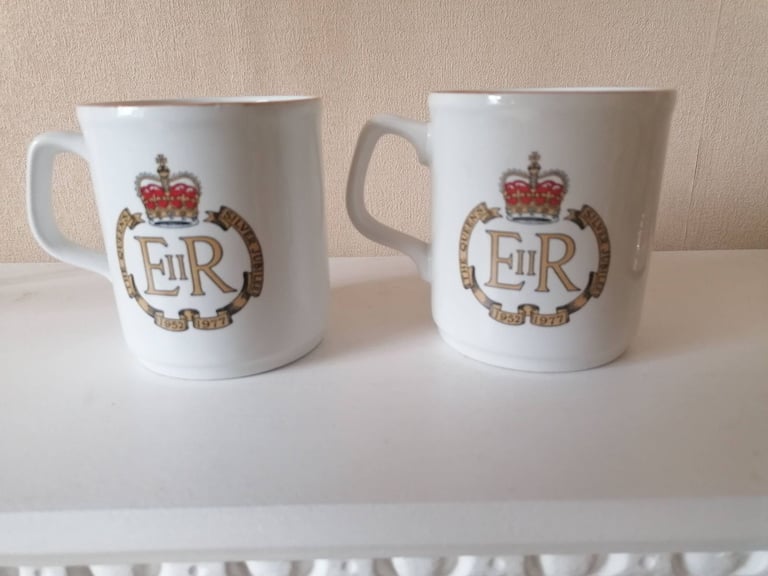 MUGS, JUGS, CRUET SET, & PLATES