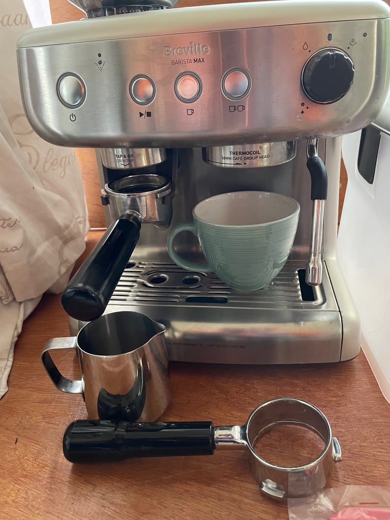 Breville Max Bean to Cup Barista Coffee Machine with Extras and Warranty RRP £499