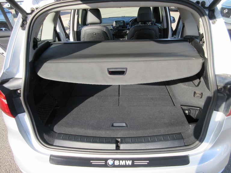 2016 BMW 2 Series Gran Tourer 220i Luxury Gran Tourer ESTATE Petrol Automatic