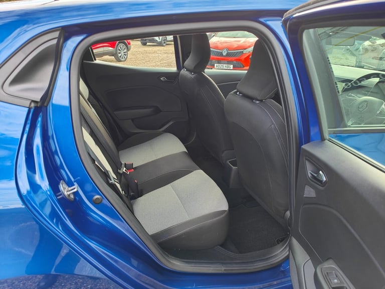 2024 Renault Clio 1.6 E-TECH full hybrid 145 Evolution 5dr Auto Hatchback Hybrid Automatic