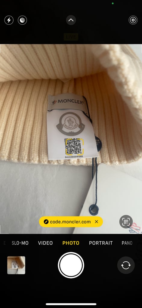 Moncler beanie cream