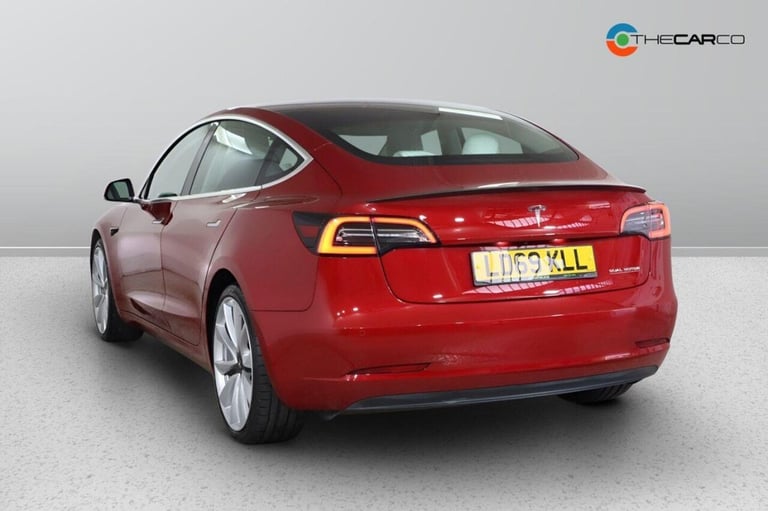 2019 Tesla Model 3 Performance AWD 4dr [Performance Upgrade] Auto SALOON ELECTRIC Automatic